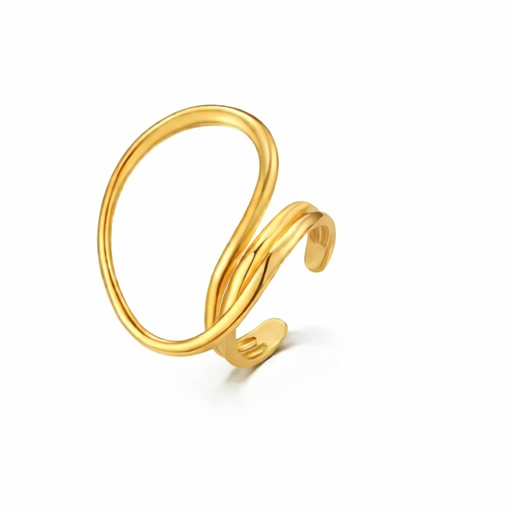 Elegant Gold Ring - Picture 1 of 6